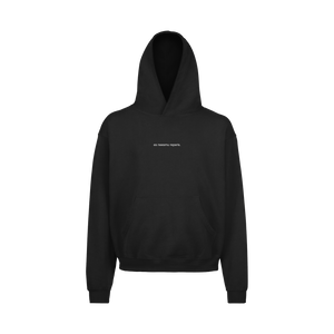 "es neesmu reperis." Black Hoodie